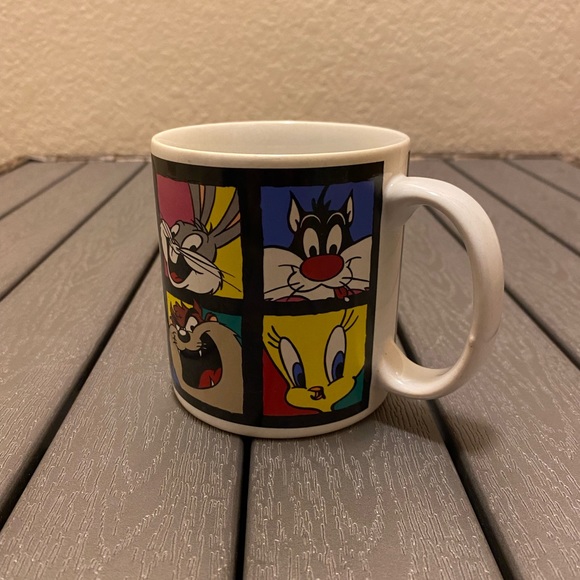 Loony Tunes Coffee Cup - Picture 2 of 8